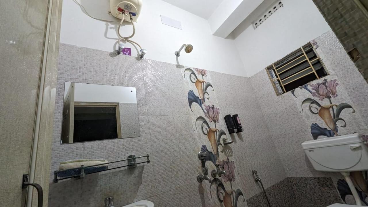 Veda Home'S Agartala Exteriör bild